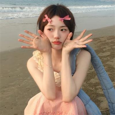 珊珊小传